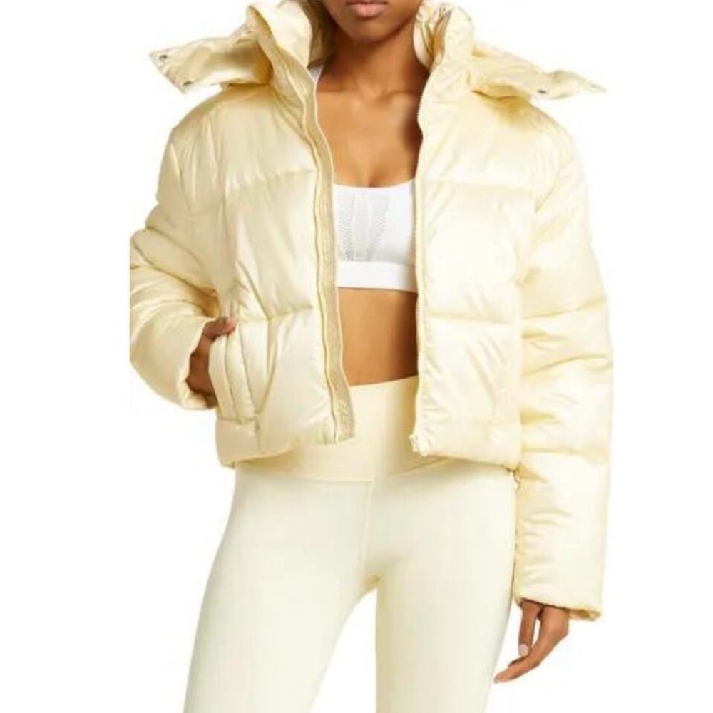 ALO Yoga Puffer Jacket